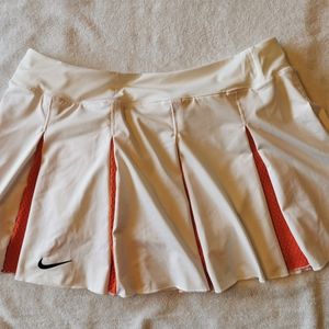 Nike size XL ladies skort. White with red net accents.